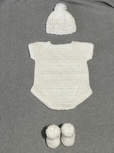Knitted set